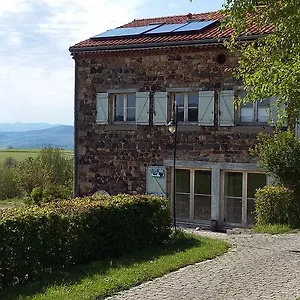 Les Liards Couette-café